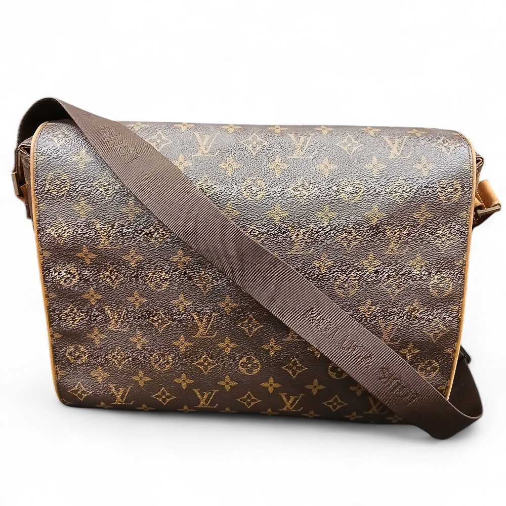 Louis Vuitton アベス モノグラム ショルダーバッグ