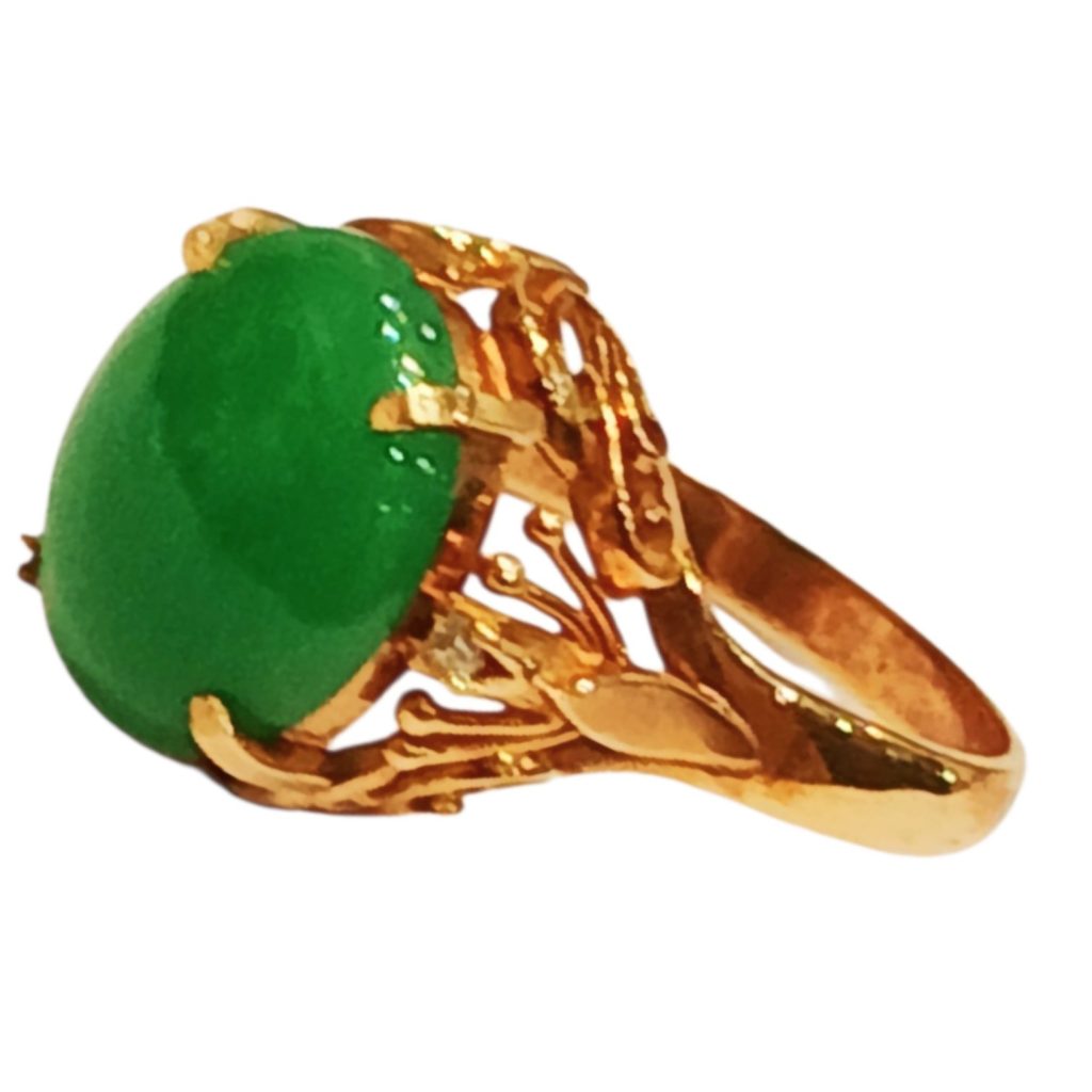 K18(18金)翡翠付きリング