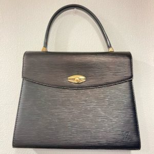 ヴィトンバッグ