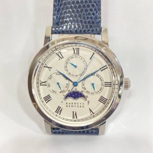 バーニーズニューヨーク 時計