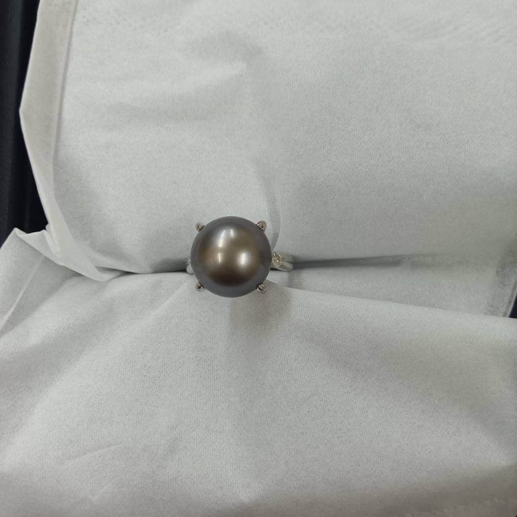 黒真珠Pt900リング