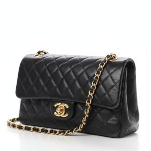 CHANEL（シャネル） マトラッセ チェーンショルダーバッグ ラムスキン ブラック