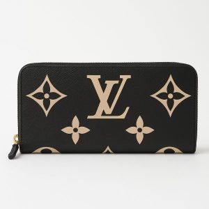 Louis Vuitton　モノグラム ジャイアント ジッピーウォレット