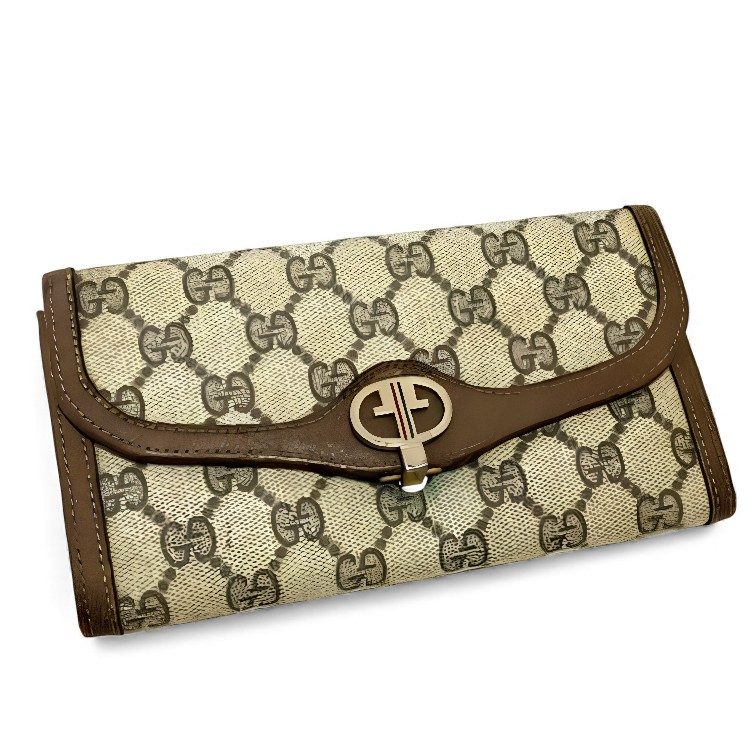GUCCI GGキャンバス 財布
