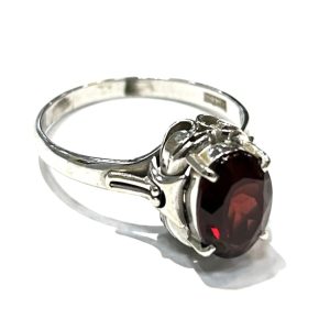 K14WG(ホワイトゴールド)　ガーネットリング