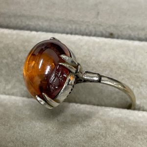 金買取価格が高騰中！| K14WG琥珀付きリングの買取| 北相馬郡利根町四季の丘