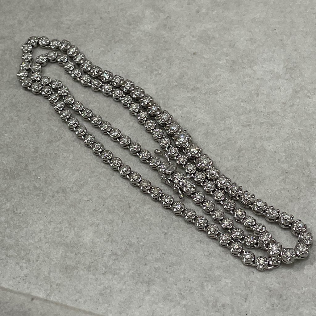 金の価格が高騰中！| Pt900ダイヤモンドネックレスの買取| つくば市