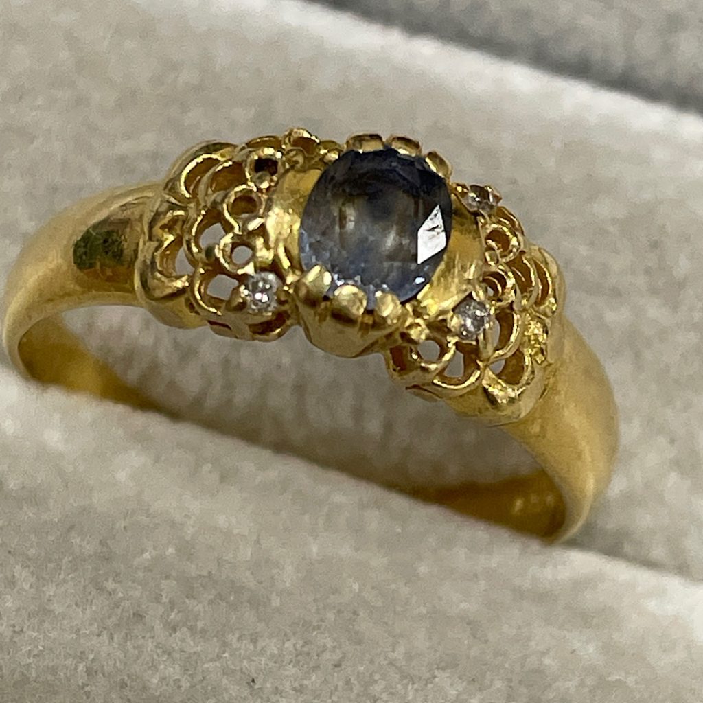 金プラチナの高価買取| k18エメラルドメレダイヤ付き指輪のお買い取り | 取手市戸頭