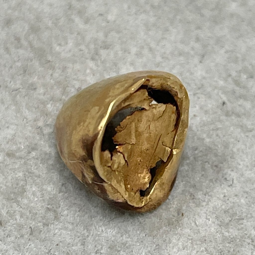 金歯の買取が増えて来ております！| 金歯、入れ歯、銀歯の買取| 取手市白山