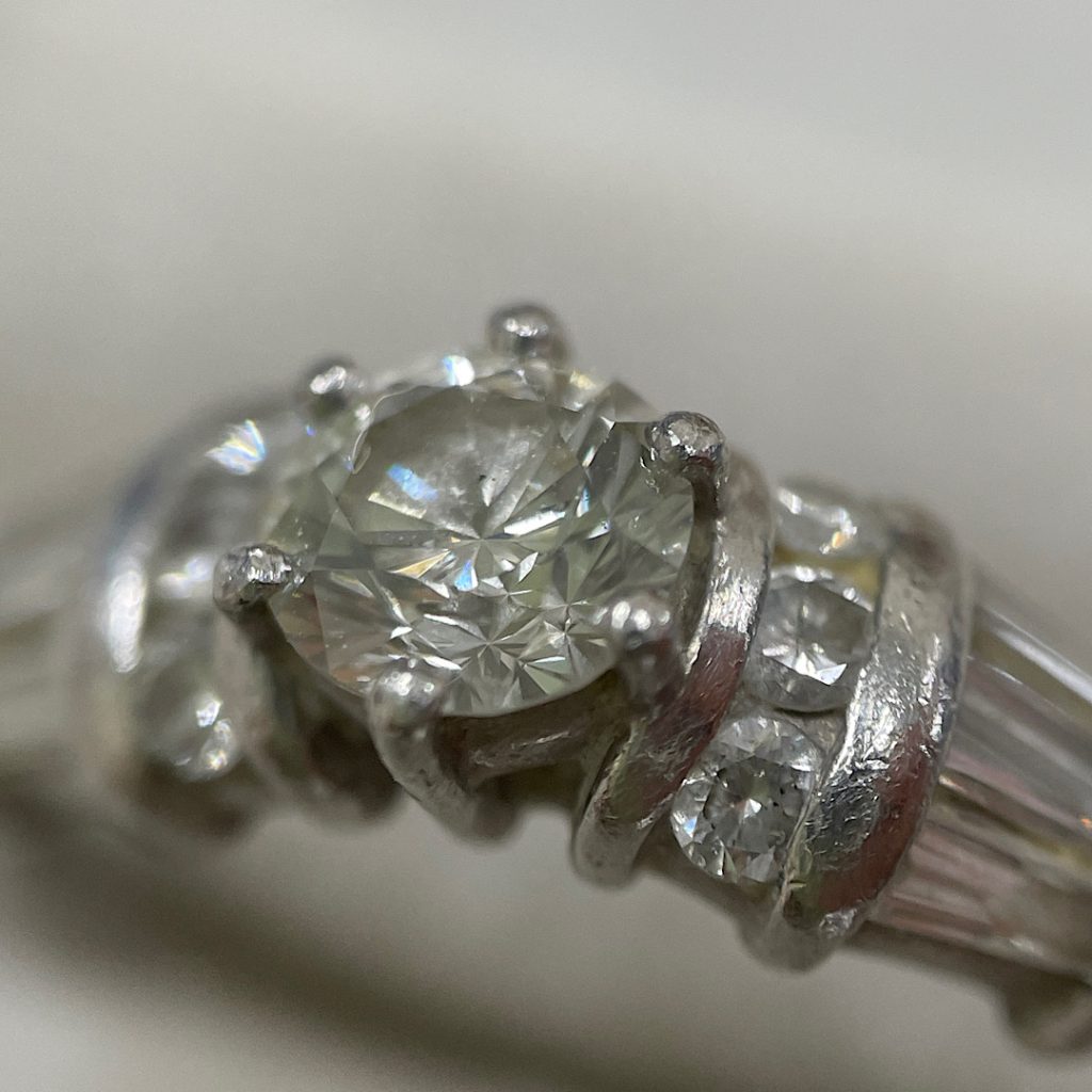 金プラチナ高価買取|pt900ダイヤモンド付きリングのお買い取り| 取手市桜が丘