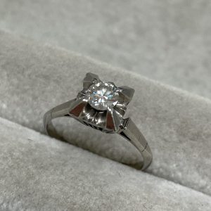 金プラチナの高価買取店| pt900ダイヤモンド付きリングのお買取| つくばみらい市小張