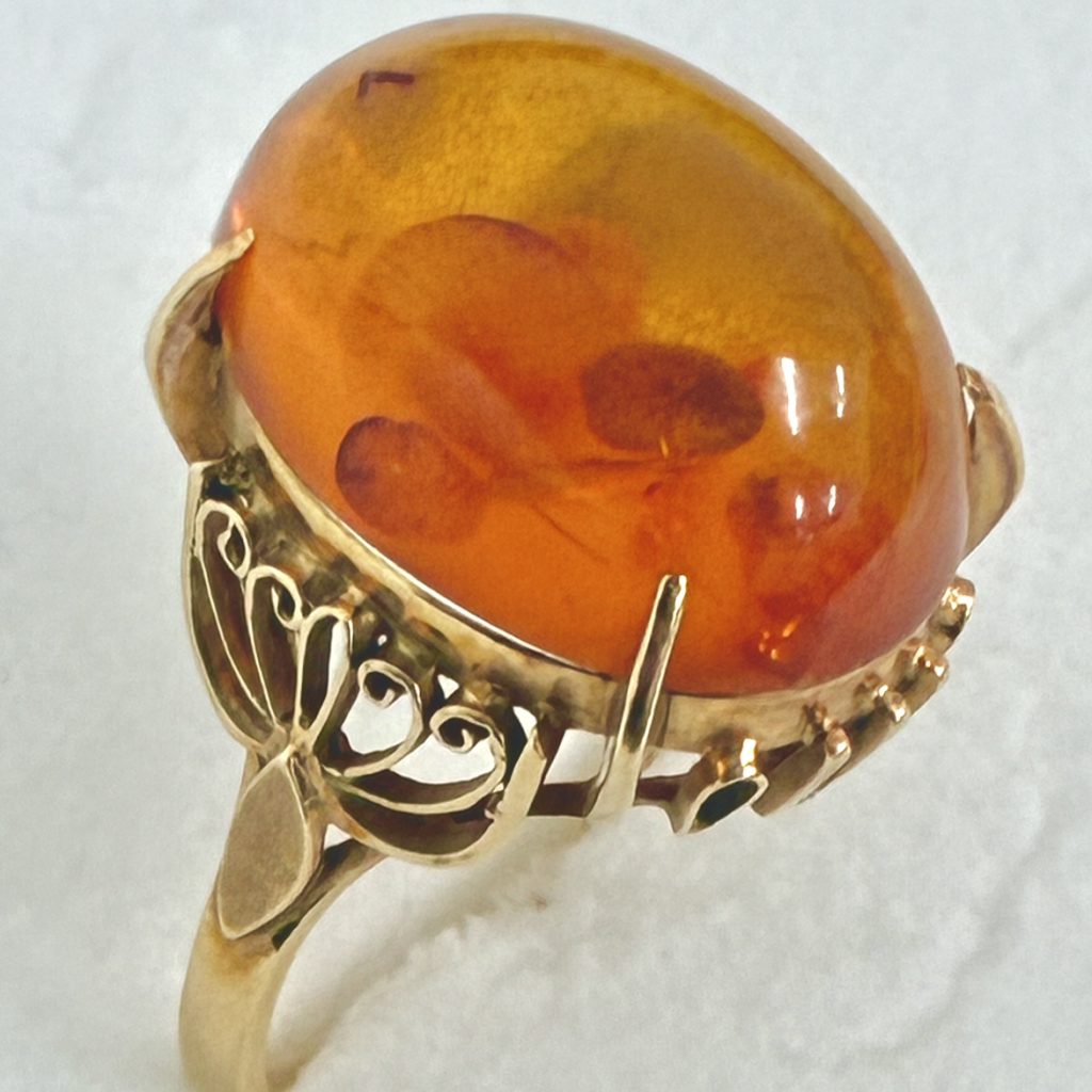 【K18 石付きリング】