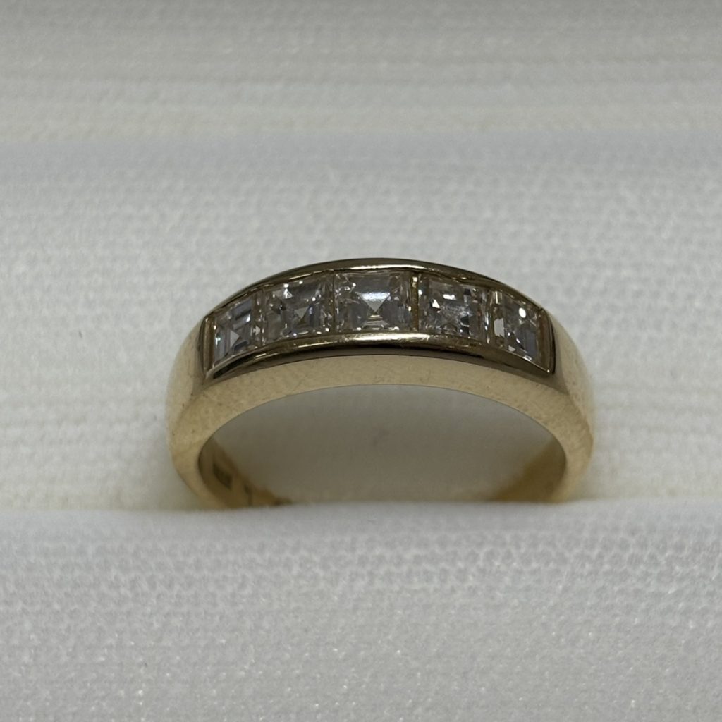 K18ダイヤリング