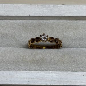 K18　ダイヤモンドリング