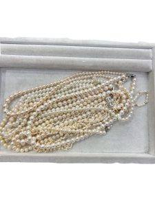 パールネックレスおまとめ