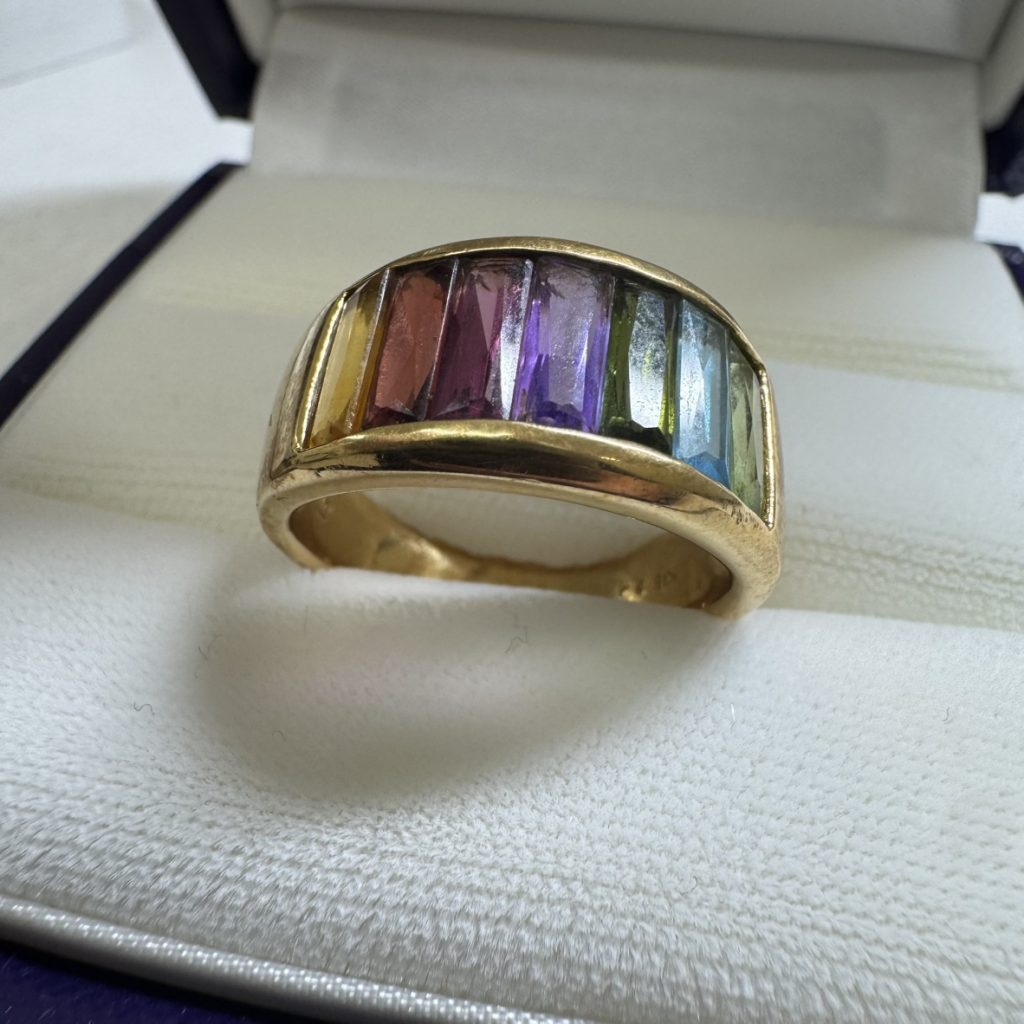 K18 宝石付きリング 18金