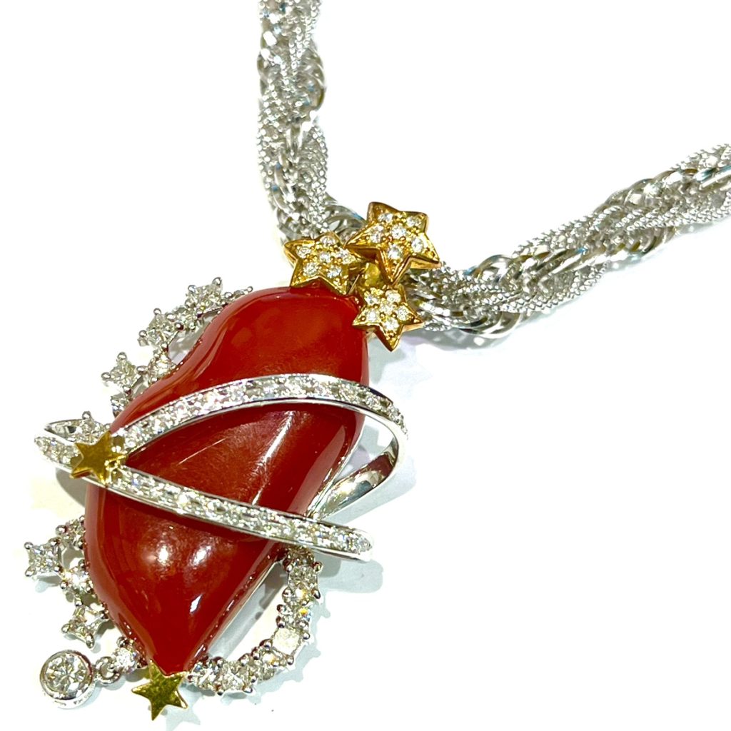 K18WG 18金ホワイトゴールド 珊瑚（サンゴ）・ダイヤモンド付き ネックレス アクセサリー