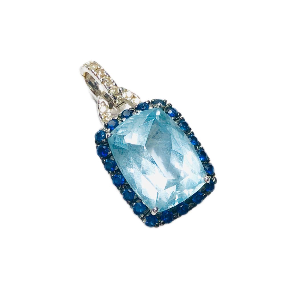 K18(18金)ホワイトゴールド アクアマリン付きペンダントトップ