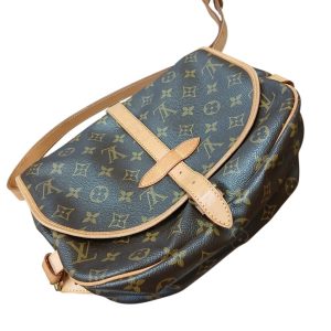 ルイヴィトン モノグラム ソミュール30 ショルダーバッグ