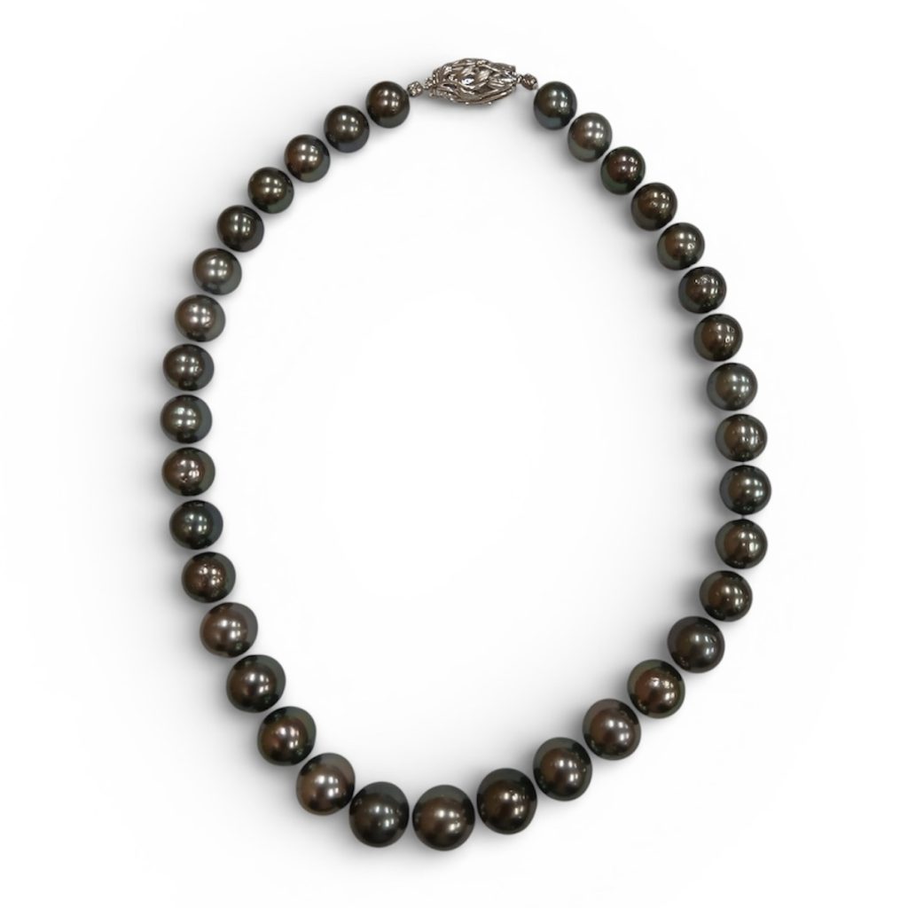 K14WG（14金ホワイトゴールド）パールネックレス（全長44cm）