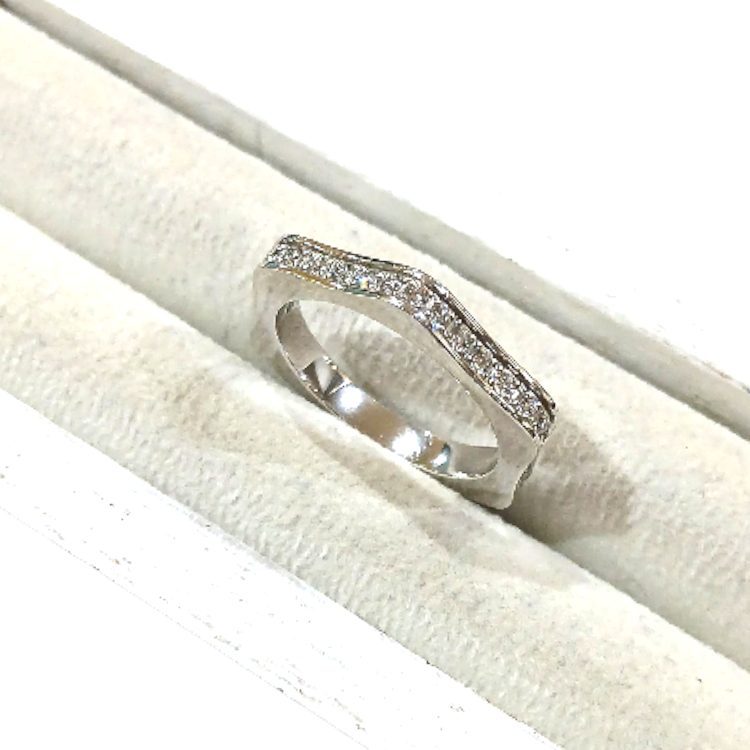【K18WGリング】18金ホワイトゴールド・メレダイヤモンド・貴金属・アクセサリー・ジュエリー