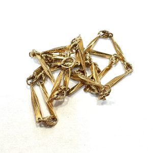 K18（18金）ネックレス