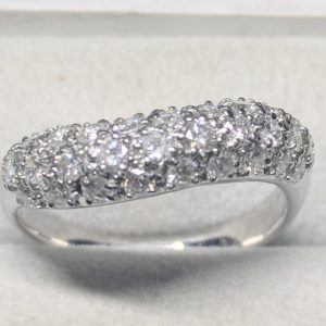 ダイヤ　プラチナ　リング