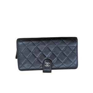 シャネル　お財布