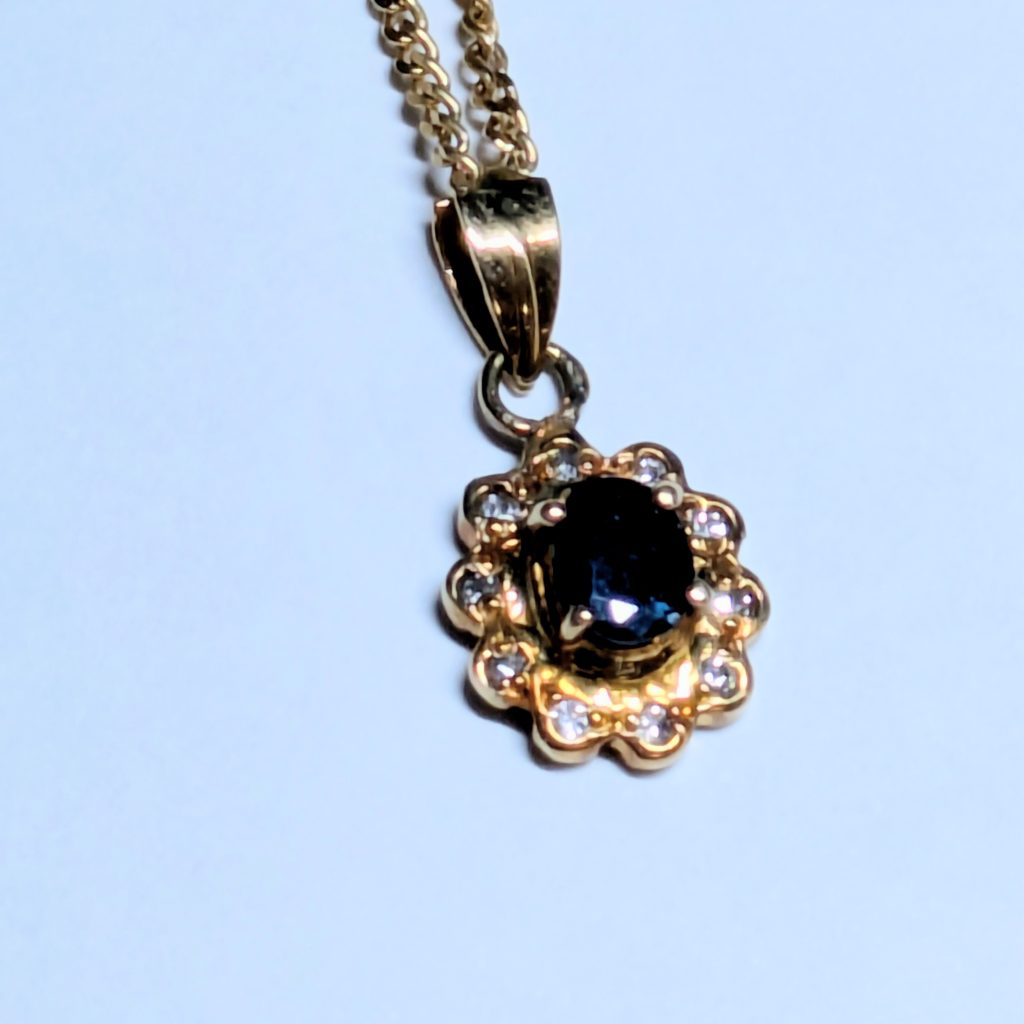 K18　18金　ネックレス　サファイア