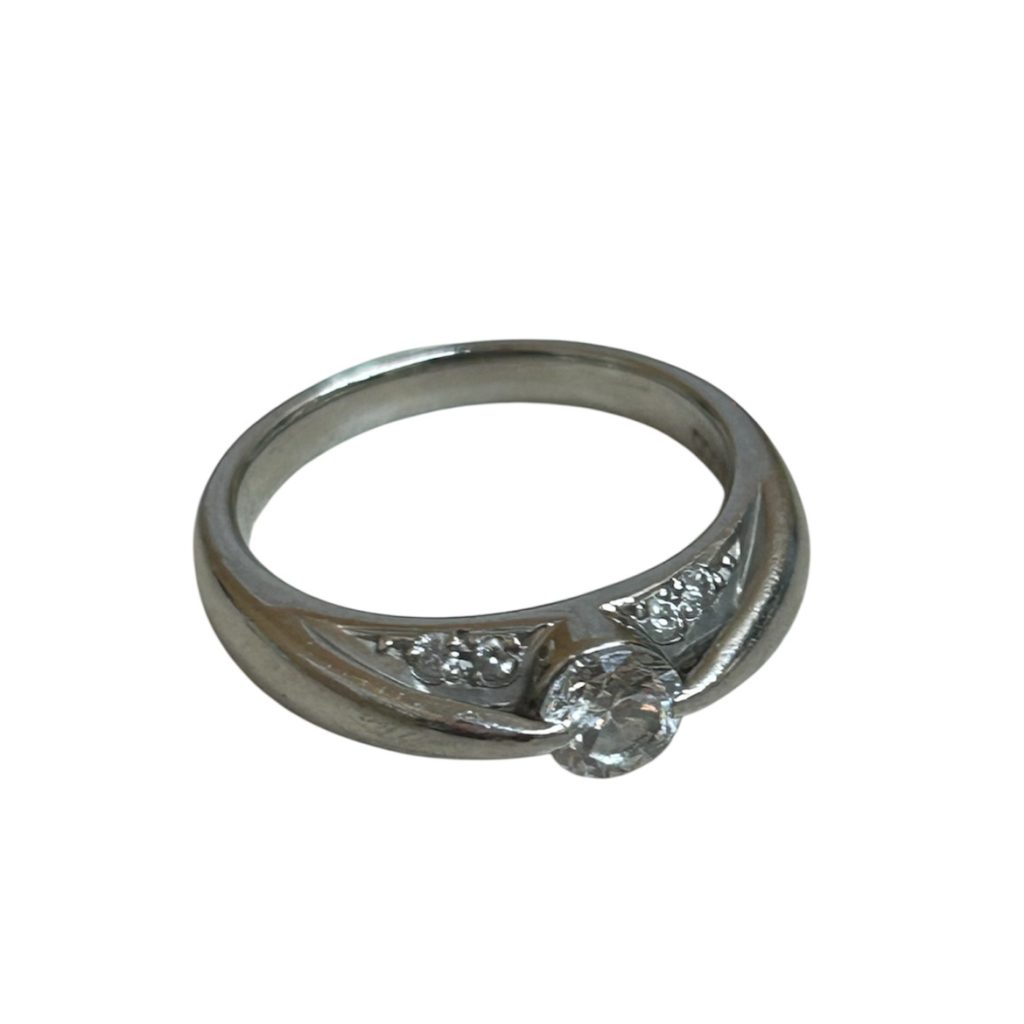 PT950　ダイヤリング