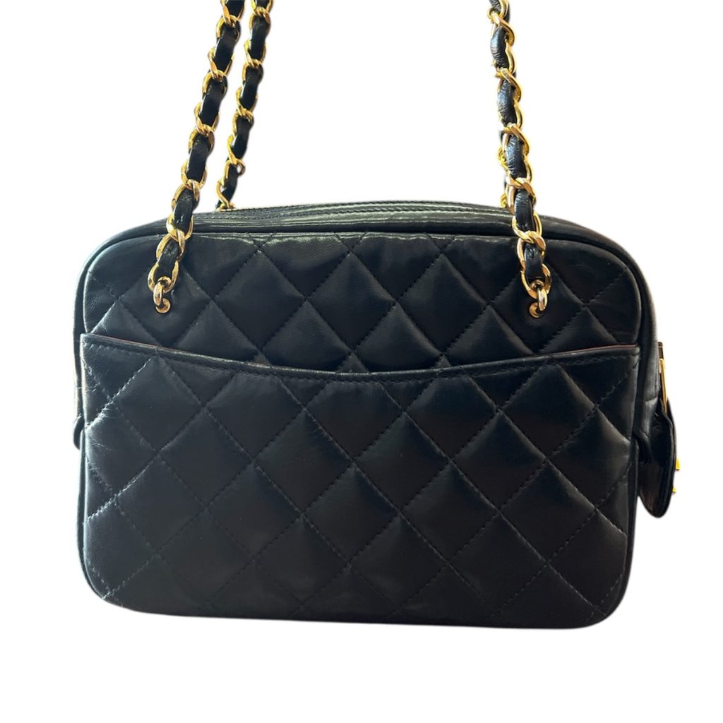 CHANEL（シャネル）マトラッセ ラムスキン