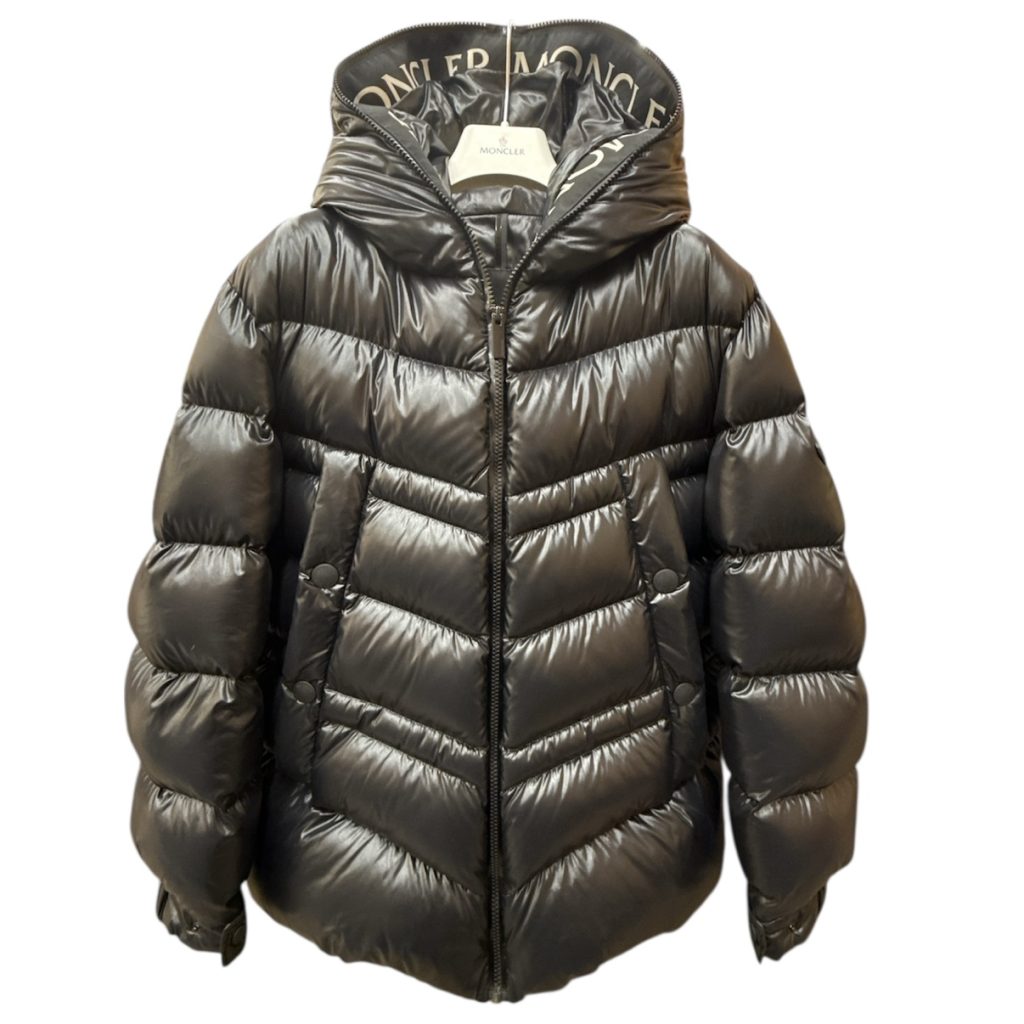 MONCLER モンクレール レタリング ロゴ ダウンジャケット