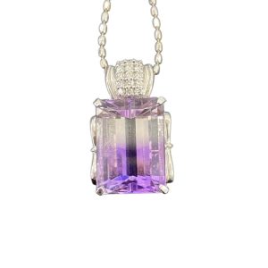 バイカラーアメジスト メレダイヤ K18WG 18金ホワイトゴールド 750 ネックレス