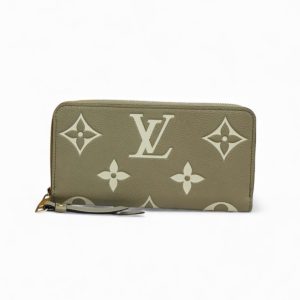 ルイヴィトン ジャイアントモノグラム ジッピーウォレット
