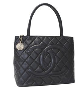CHANEL シャネル ハンドバッグ ラムスキン レザー ブラック