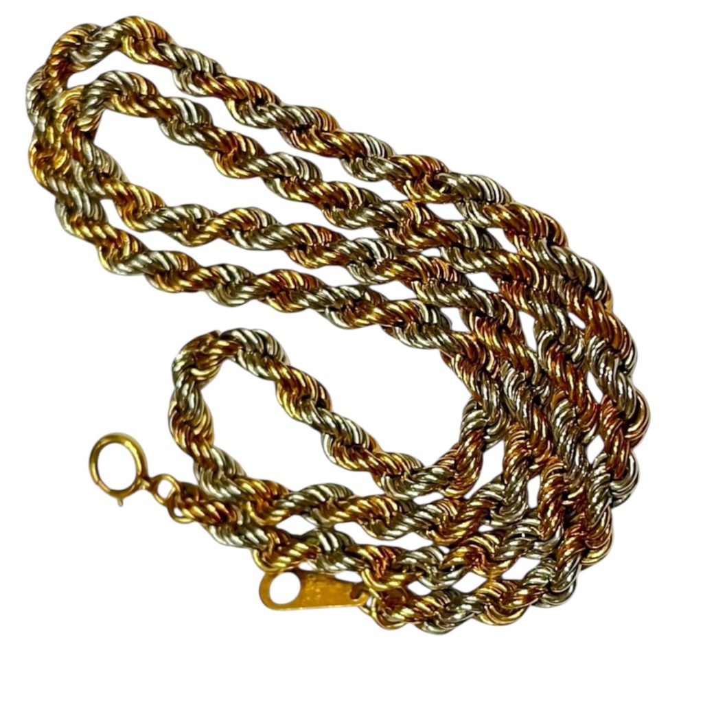 K18（18金）ネックレス