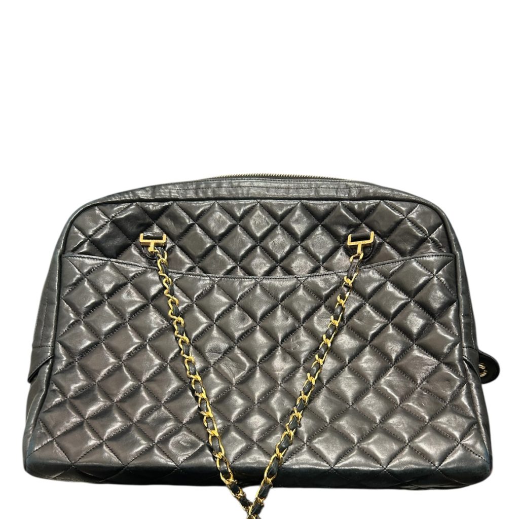 CHANEL(シャネル)　マトラッセ　ショルダーバッグ