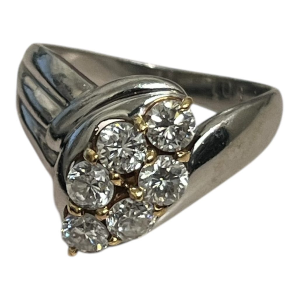 Pt900ベース18金コンビリング ダイヤ付き