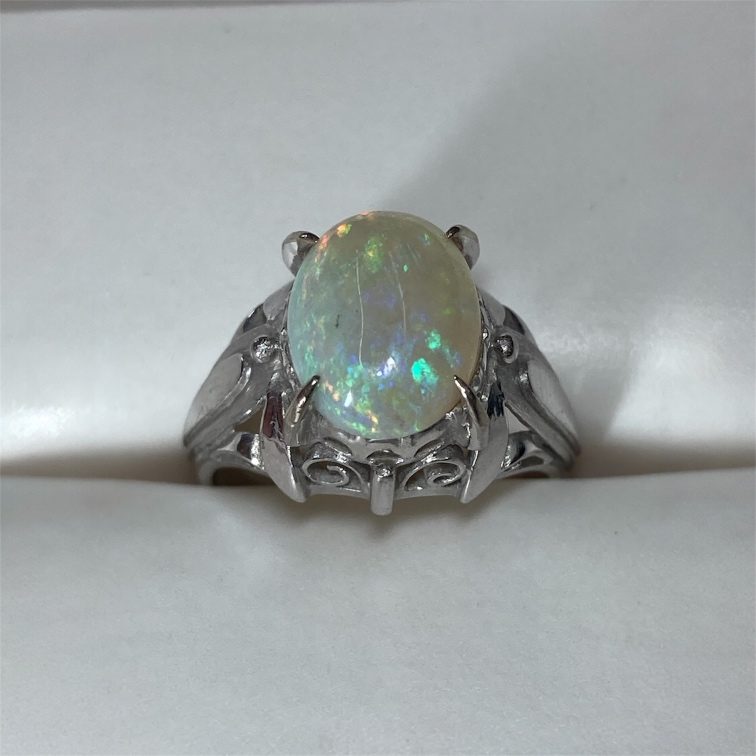 K18WG オパールリング　18金