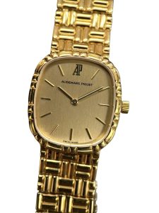 函館市でオーデマピゲの金無垢時計を高価買取　素材金としてもしっかり評価