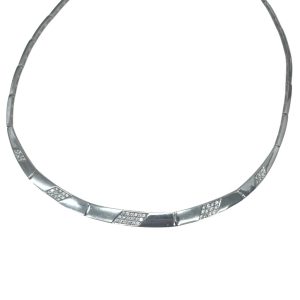 函館市でK18WGダイヤ入りネックレスを高価買取　メレダイヤも細かく評価