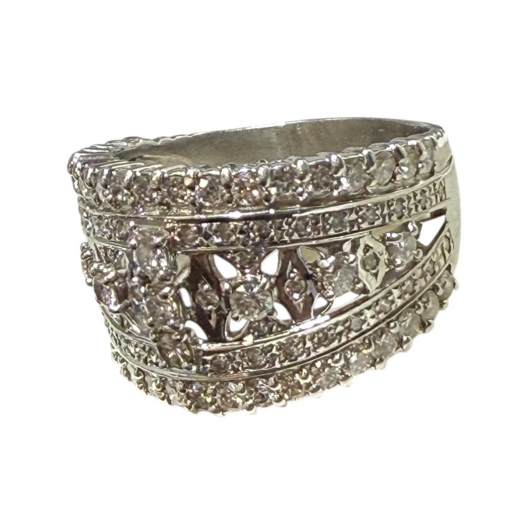 Pt900 プラチナ900 メレダイヤリング 2ct｜買取実績【函館上磯店】