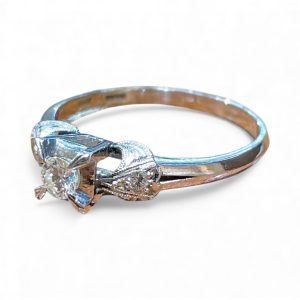 【Pt850　リング　ダイヤモンド付】弘前市