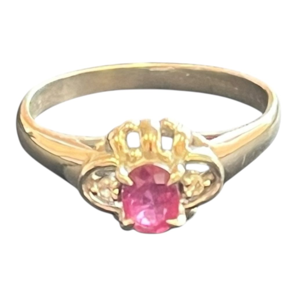 pt950 ルビー付き リング