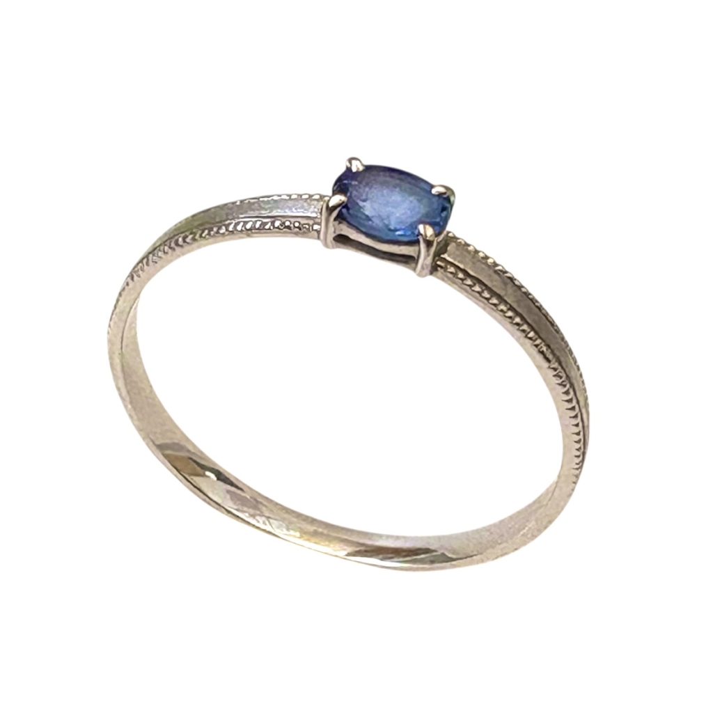 【K18WG (18金ホワイト)】サファイア リング