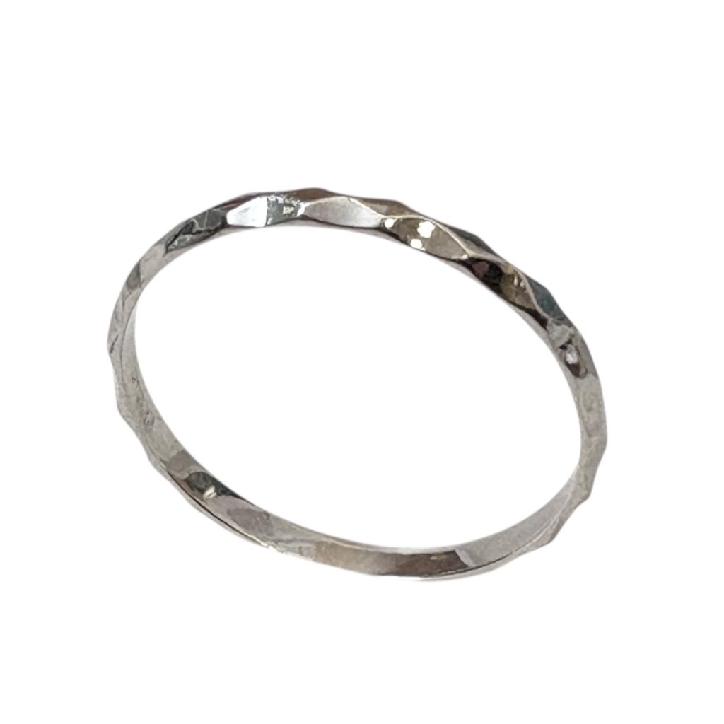 【Pt900 (プラチナ)】リング