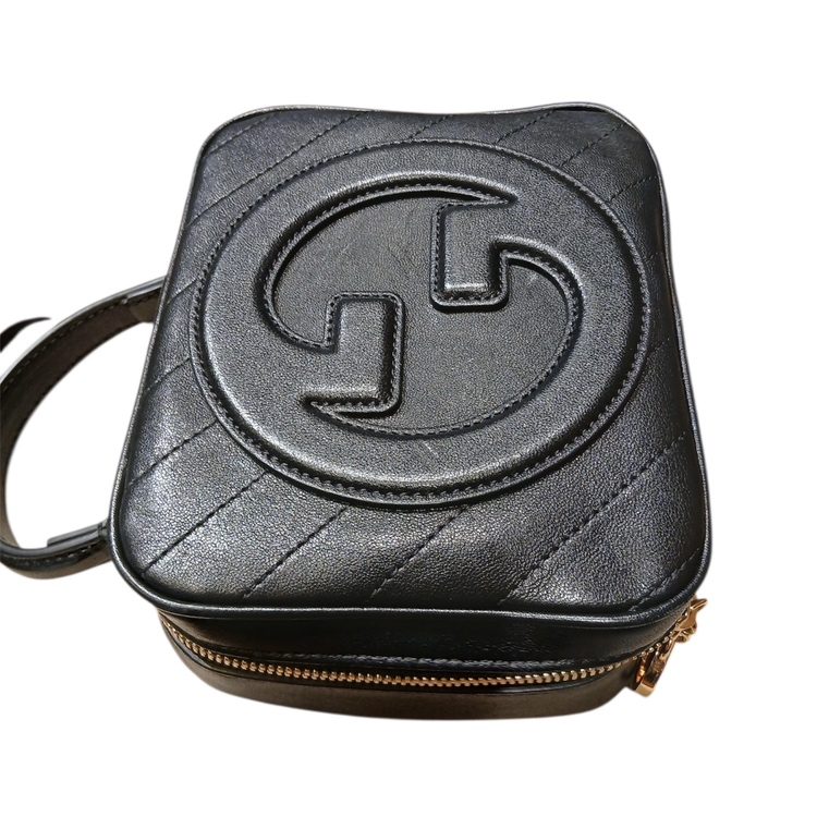 ソーホー レザーショルダー ブラック GUCCI【Aランク】