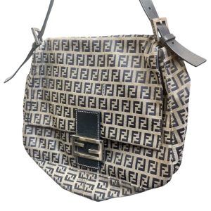 【FENDI (フェンディ)】ズッキーノ マンマバケット ショルダーバッグ 8BR001