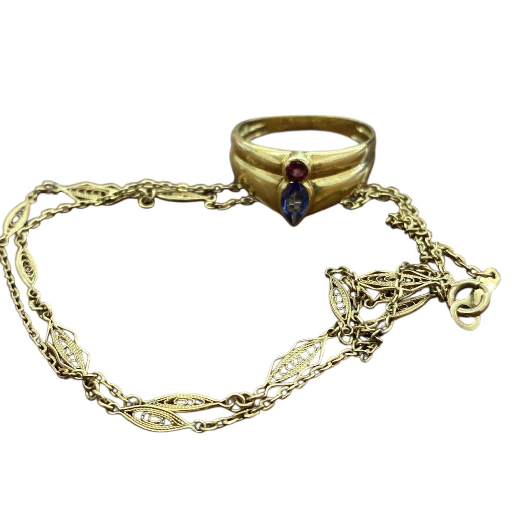 K18 サファイア付きリング／K20 ネックレス