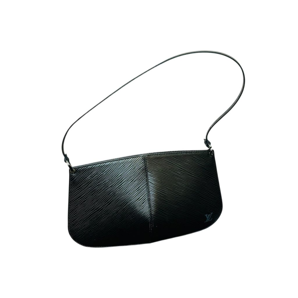 ルイヴィトン　ポシェット・ドゥミリュンヌ　エピ